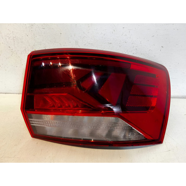 Lanterna Vw Taos L.d 2021 2022 2023 / Original  Direito Vermelho