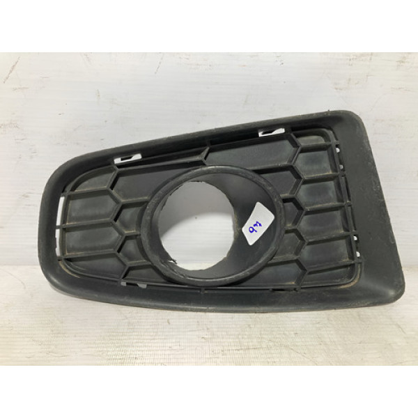 Moldura Milha Renault Sandero 2012 2013 2014 L.d Original Preto Direito