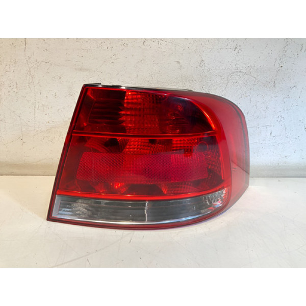 Lanterna Vw Voyage G5 2009 2010 2011 2012 L.d Original Direito Vermelho