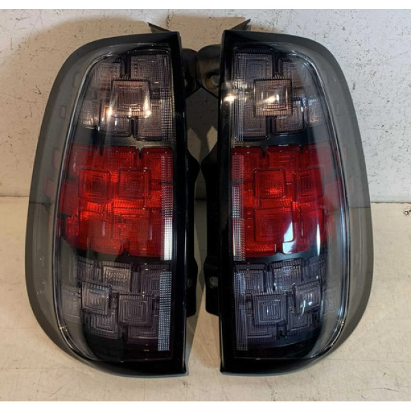 Par De Lanternas Fume Fiat Uno 2015 2016 2017 2018 2019/2021 Ambos Lados Fumê