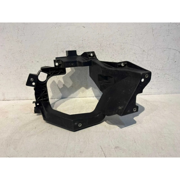 Suporte Farol Lado Direito Fiat Toro 2017 2018 2019 2020 21