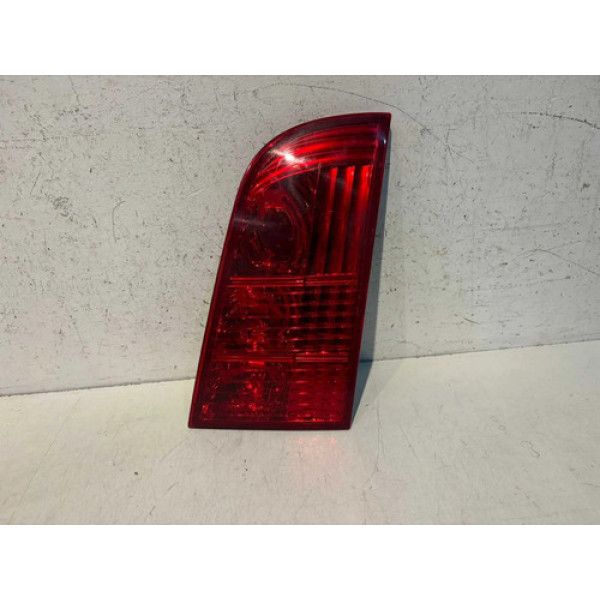 Lanterna Tampa Direita Palio Weekend 2004/2008 Original Direito/passageiro Vermelho