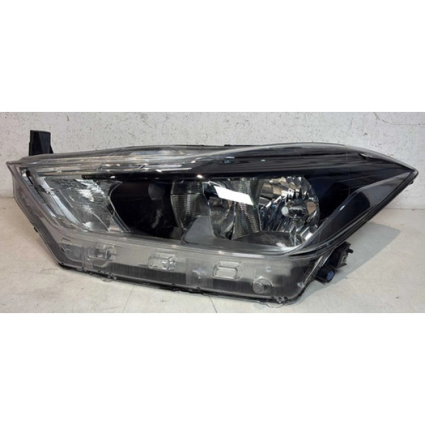 Farol Esquerdo Nissan Kicks 2017 2018 2019 2020 Com Led Esquerdo/motorista