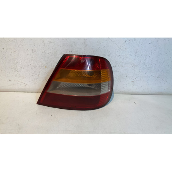 Lanterna Fiat Siena L.d 2001 2002 2003 2004 / Original Direito/passageiro Vermelho