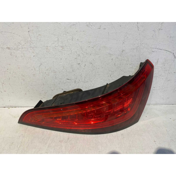 Lanterna Traseira Direita  Audi Q5 2012 A 2015 8r0945093 Direito/passageiro Vermelho