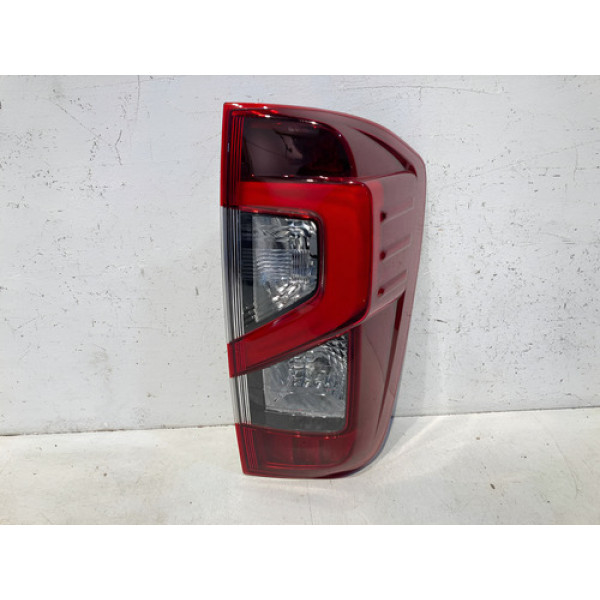 Lanterna Nissan Frontier Led 2023 2024 2025 L.d Original Direito/passageiro Vermelho