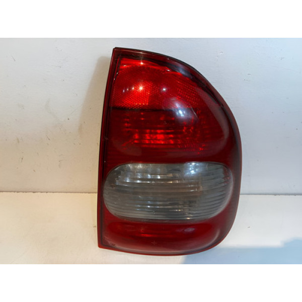 Lanterna Gm Corsa Classic L.d 2000 2002 2004 2006 2009 / Ori Direito Vermelho