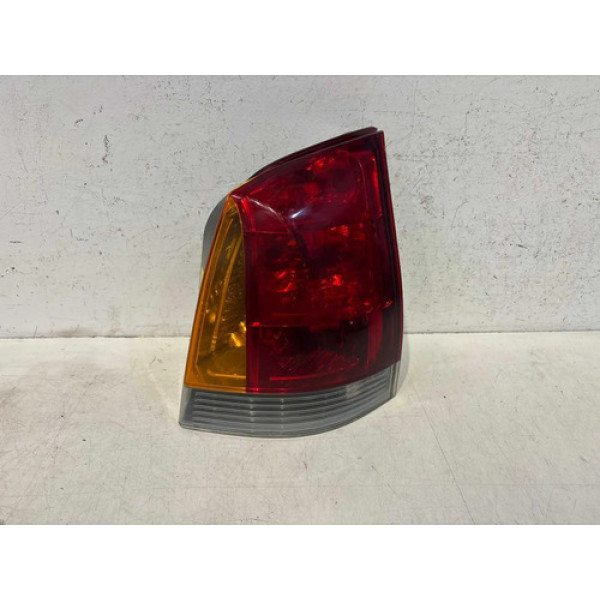 Lanterna Direita Fiat Palio 2004 2005 2006 2007 2008 Usado Direito/passageiro Tricolor