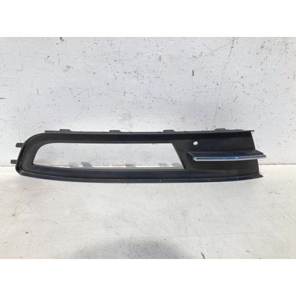 Moldura Milha Vw Passat 2017 2018 2019 L.d Original Preto Direito