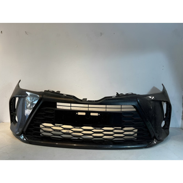 Parachoque Dianteiro Toyota Yaris 2023 / Original Cinza