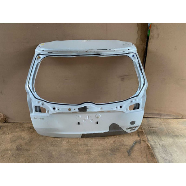 Tampa Traseira Yaris Hatch 2019 2020 2021 2022 2023 Original Branco