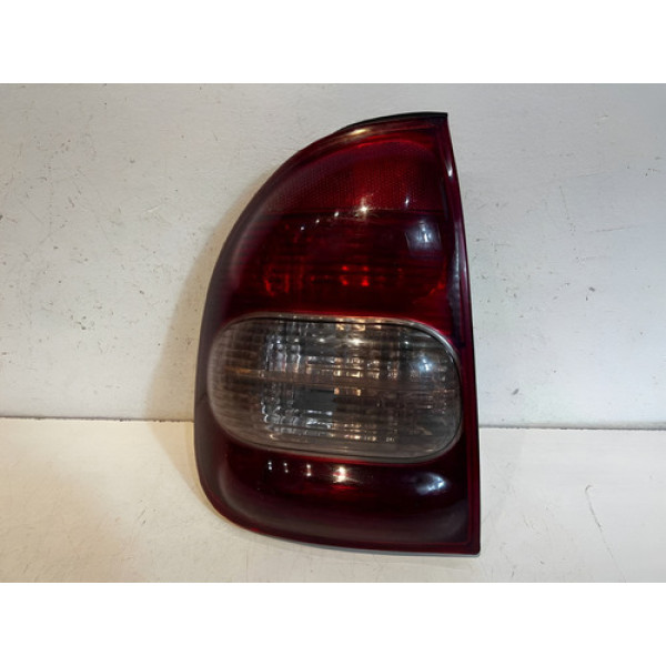 Lanterna Gm Corsa Classic L.e 2000 2002 2004 2006 2009 / Imp Esquerdo Vermelho