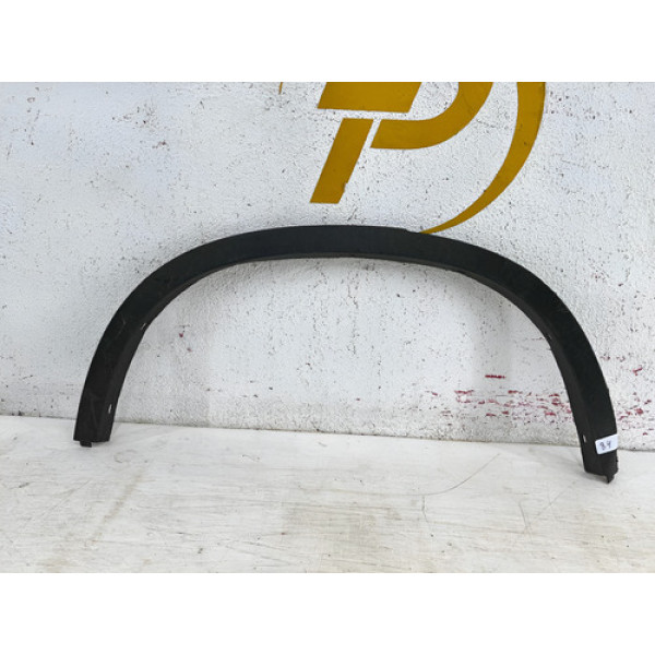 Moldura Paralama Traseira Bmw X1 L.d 2012 2013 A 2015 / Orig Preto