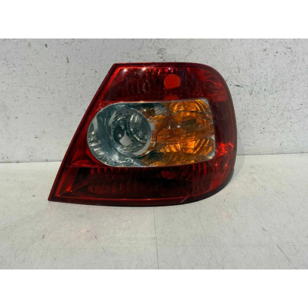 Lanterna Direita Fiat Siena 2004 2005 2006 2007 A 2012 Usado Direito/passageiro Vermelho