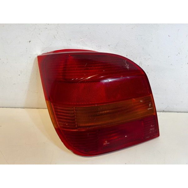 Lanterna Ford Fiesta L.e 1990 1991 1992 1993 1994 1995 / Ori Esquerdo Vermelho