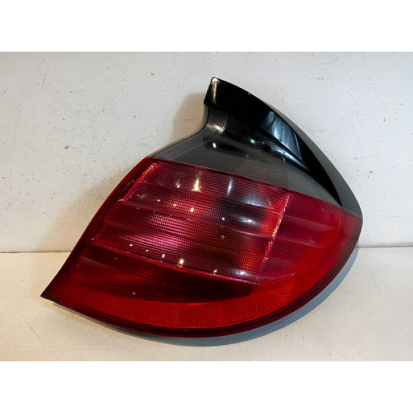 Lanterna Mercedes C203 Coupe 2004 2005 2006 2007 / Original Direito Vermelho