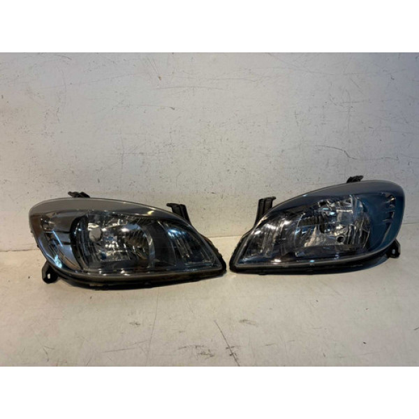 Par De Farol Gm Celta 2012 2013 2014 2015 Direito/passageiro