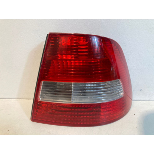 Lanterna Volkswagen Polo Hatch L.d 2003 A 2006 / Original Direito Vermelho