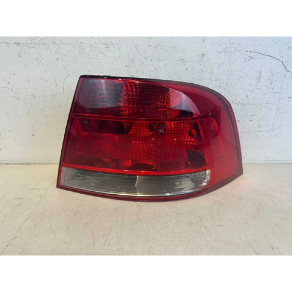 Lanterna Vw Voyage G5 2009 2010 2011 2012 L.d Original Direito/passageiro Vermelho