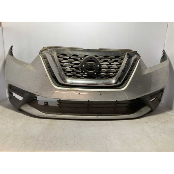 Parachoque Nissan Kicks 2017 2018 2019 2020 / Original Prateado