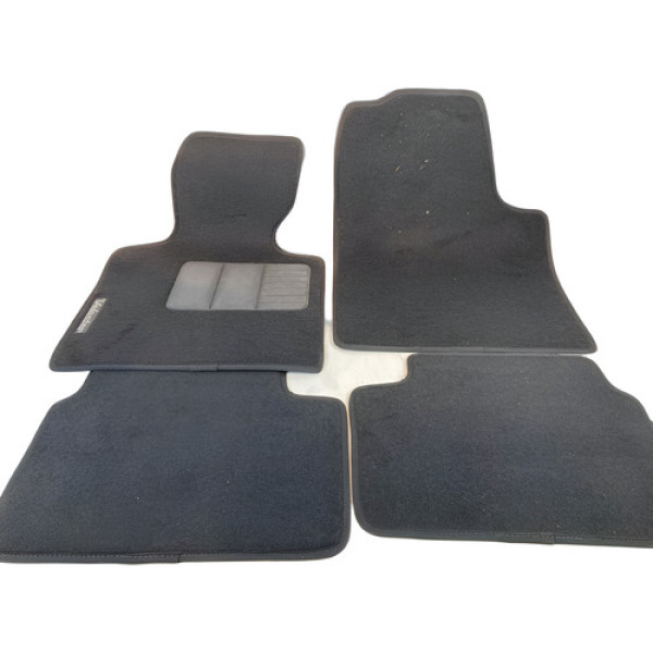 Jogo Tapete Carpete  Veloster 2011 2012 2013 2014 Novo Preto