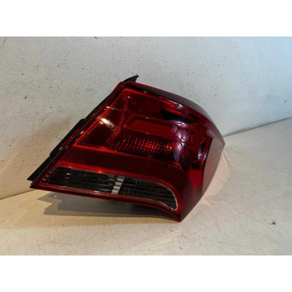Lanterna Gm Onix L.e 2017 2018 2019 / Original Esquerdo/motorista Vermelho