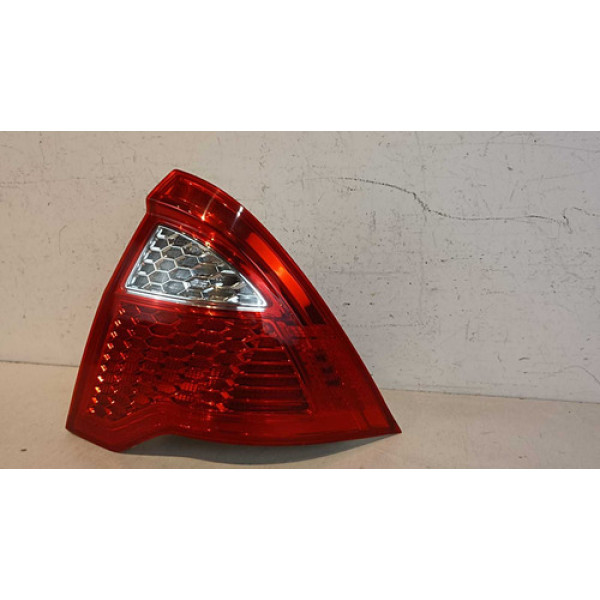 Lanterna Ford Fusion 2009 2010 2011 L.d Original Direito/passageiro Vermelho