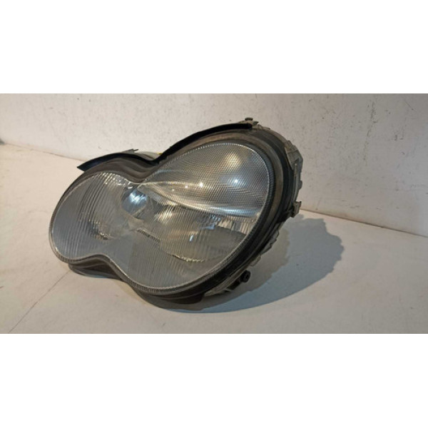 Farol Mercedes Benz C180 C200 L.e 2001 2002 2003 A 2005 / Or Esquerdo