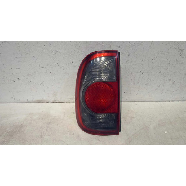 Lanterna Esquerda Volkswagen Saveiro G4 2006 2007 2008 2009 Esquerdo/motorista Vermelho