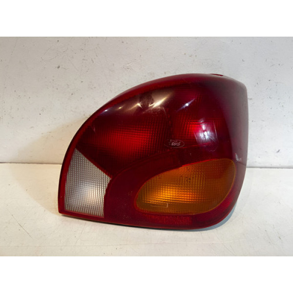 Lanterna Ford Fiesta L.d 1997 1998 1999 2000 2001 2002 / Ori Direito Vermelho