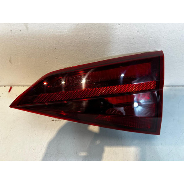 Lanterna Tampa Volkswagen Virtus L.d 2018 A 2022 / Original Direito/passageiro Vermelhor
