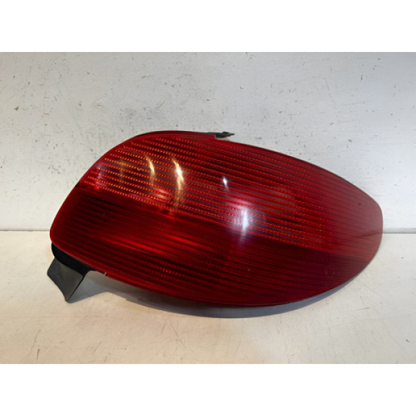 Lanterna Peugeot 206 L.d 1998 2000 2001 2002 2003 / Original Direito Vermelho