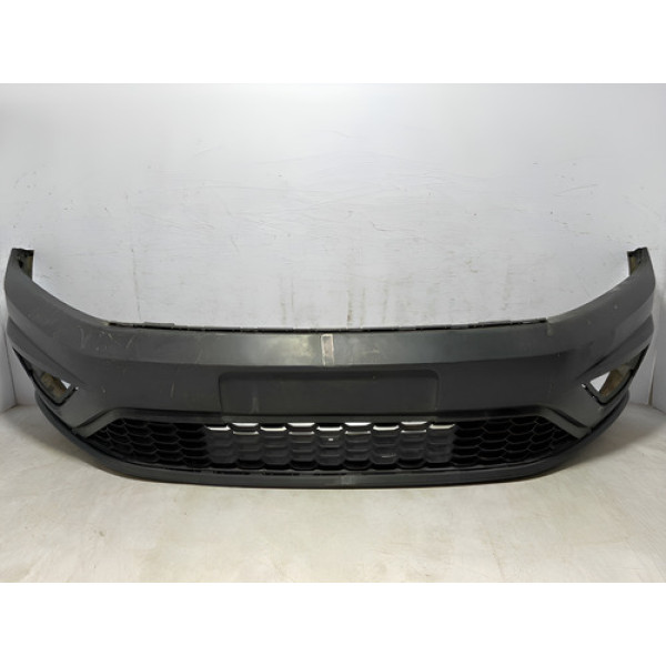 Parachoque Vw Saveiro  Robust G7 2017 2018 2019 / Original  Preto