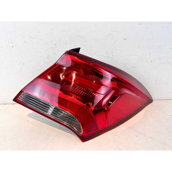 Lanterna Gm Prisma 2017 2018 2019 L.d Original Direito/passageiro Vermelho