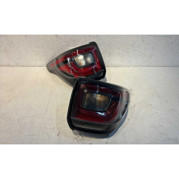 Par De Lanternas Fiat Strada 2020 2021 2022 2023 2024 Ambos Lados Vermelho