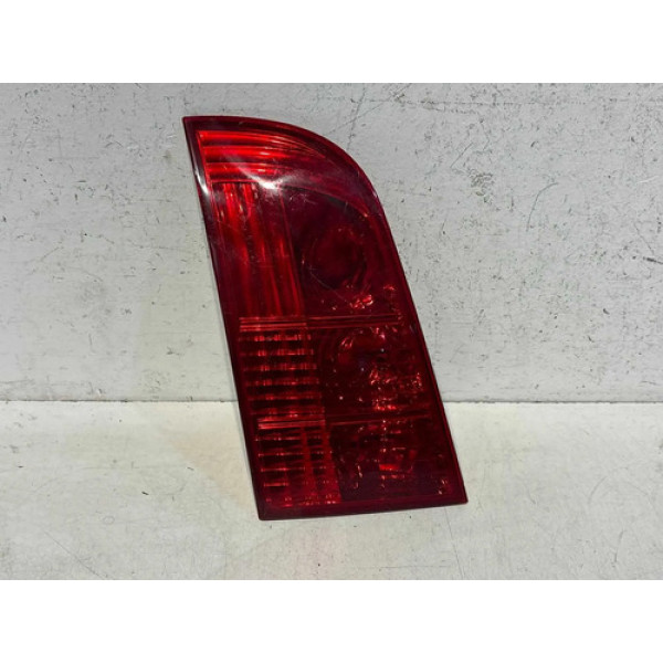 Lanterna Tampa Esquerda Fiat Palio Weekend 2004 2008 Usado Esquerdo/motorista Vermelho