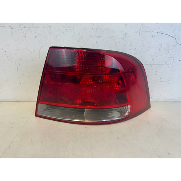 Lanterna Vw Voyage G5 2009 2010 2011 2012 L.d Original Direito/passageiro Vermelho