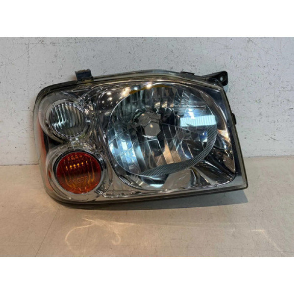 Farol Direito Nissan Frontier 2003 2004 2005 2006 2007 Usado Direito/passageiro