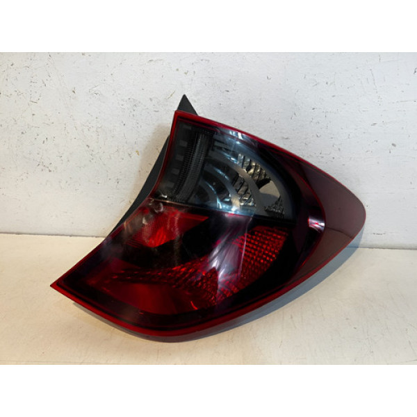 Lanterna Hyundai Hb20 Hatch L.d 2020 2021 2022 / Original  Direito Vermelho