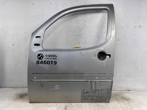 Porta Dianteira Fiat Doblo L.e 2002 2003 2004 2005 A 2009 Dianteira Esquerdo Prateado